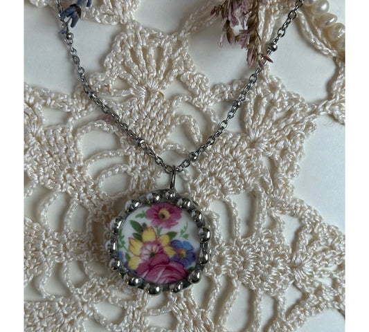 Vintage Ashley Ceramic Necklace