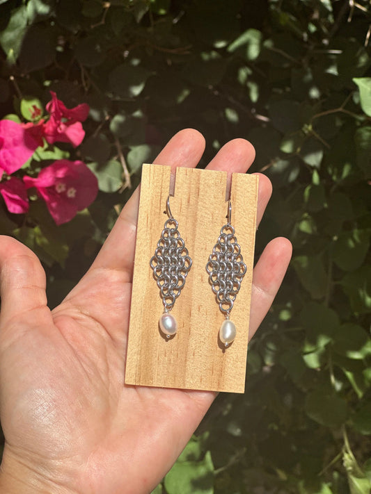 Handmade Chainmaille Earrings with Freshwater Pearls – Sterling Silver Hook