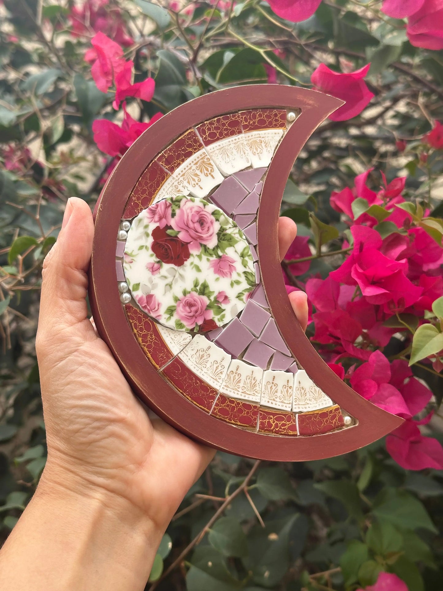 Mini Crescent Mosaic Tray – Upcycled Floral China (red) 🌙