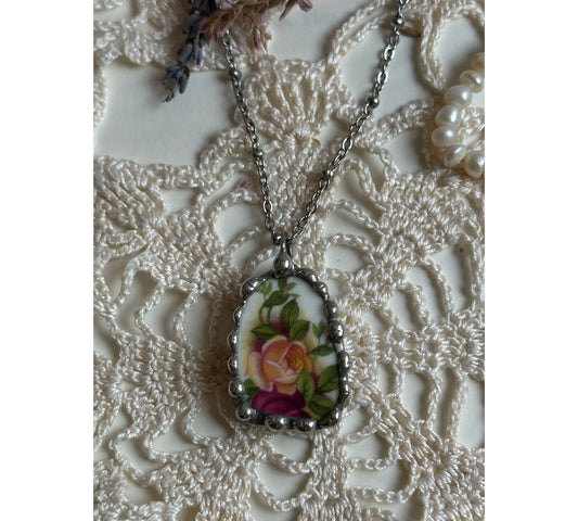 Vintage Royal Albert Ceramic Necklace